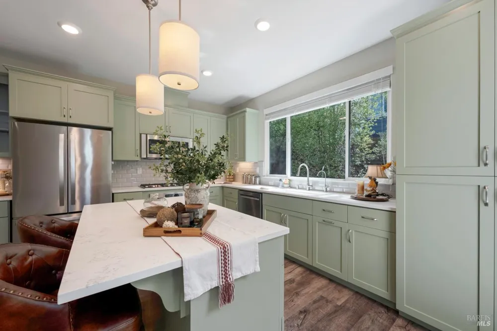 1653 Wildflower Way Rohnert Park, CA 94928