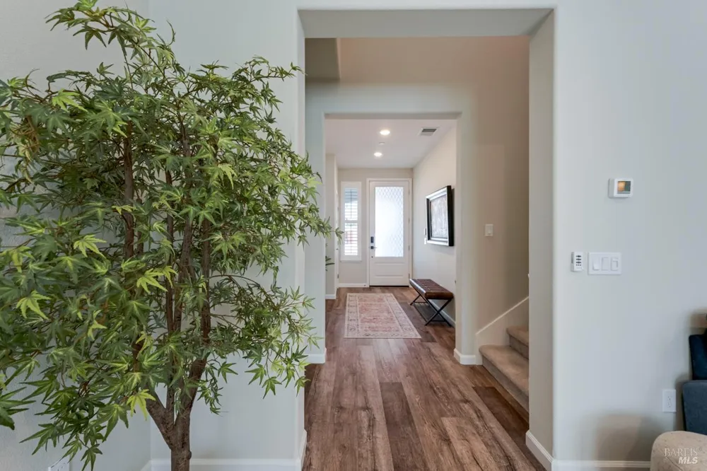 1653 Wildflower Way Rohnert Park, CA 94928