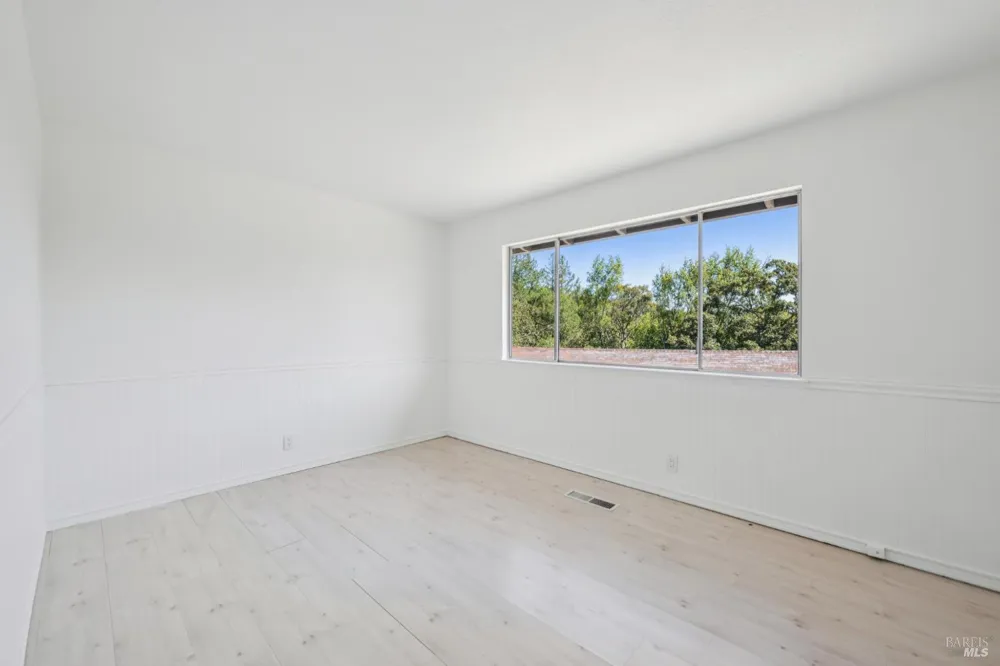 18943 Spring Drive Sonoma, CA 95476