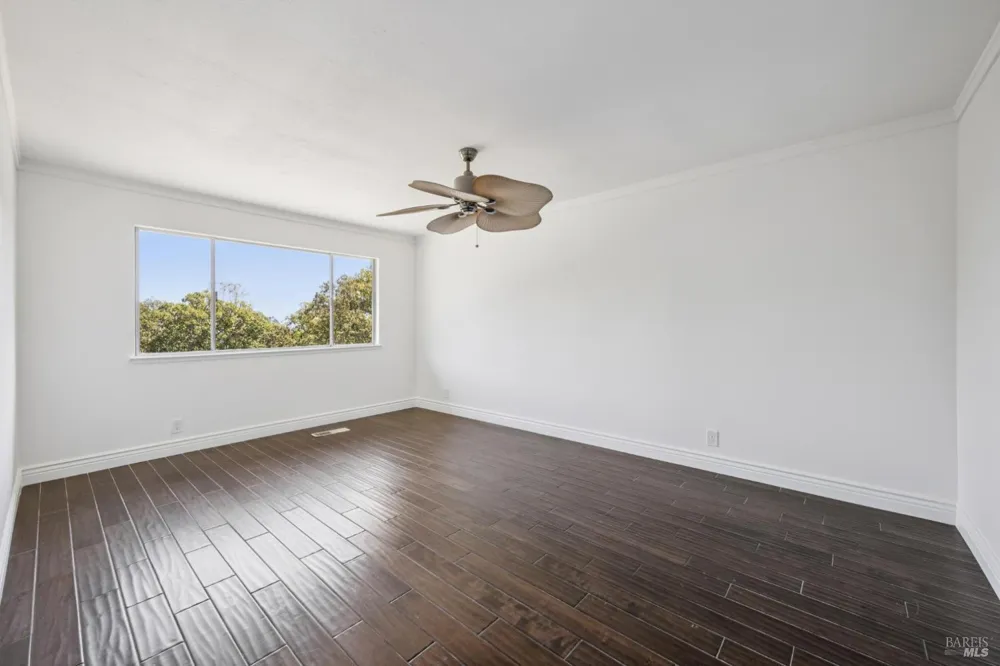 18943 Spring Drive Sonoma, CA 95476
