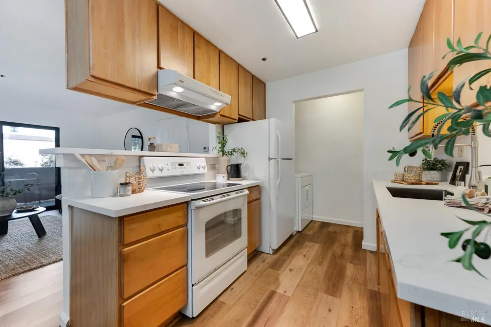 8201 Camino Colegio ##177 Rohnert Park, CA 94928