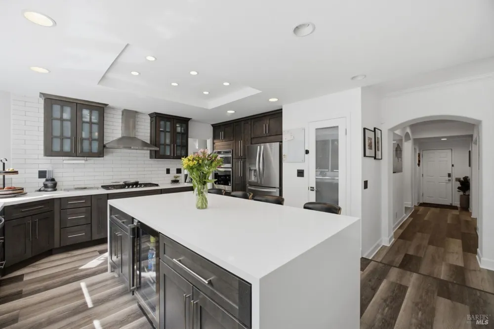 512 Canyon Oak Drive Vacaville, CA 95688