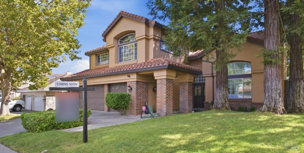 512 Canyon Oak Drive Vacaville, CA 95688