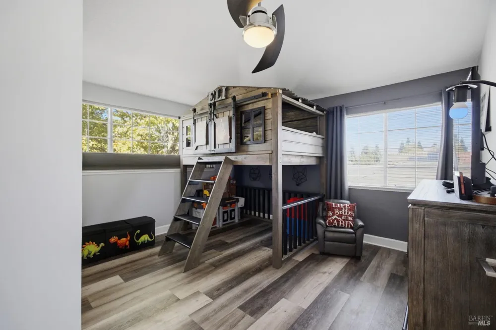 512 Canyon Oak Drive Vacaville, CA 95688