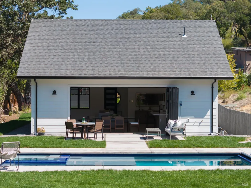 5060 Warm Springs Road Glen Ellen, CA 95442