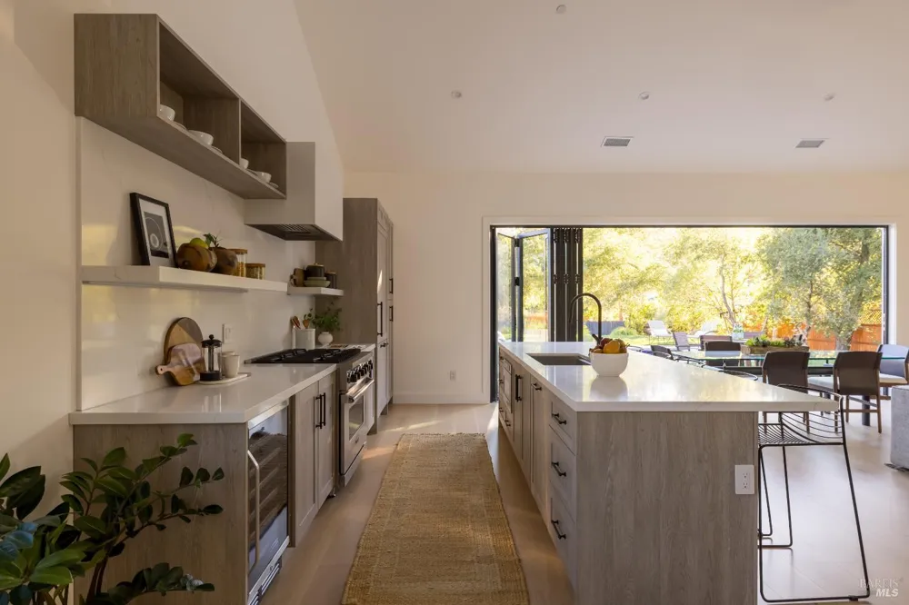 5060 Warm Springs Road Glen Ellen, CA 95442