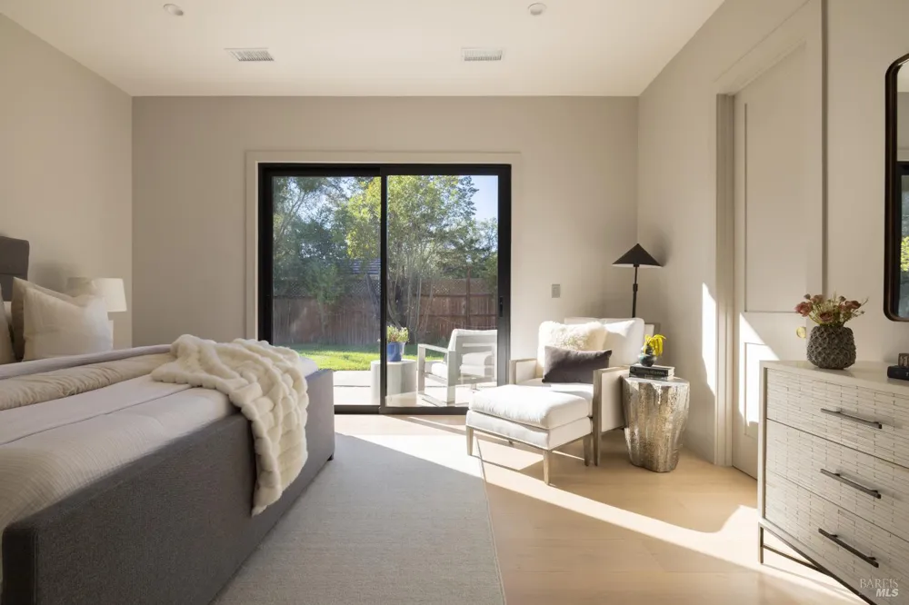 5060 Warm Springs Road Glen Ellen, CA 95442