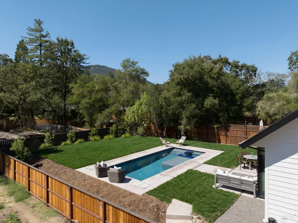 5060 Warm Springs Road Glen Ellen, CA 95442