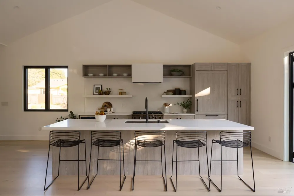 5060 Warm Springs Road Glen Ellen, CA 95442