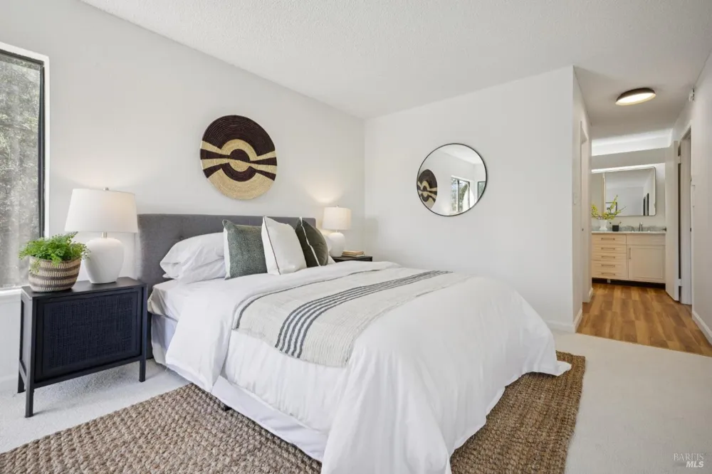 649 Via Casitas Greenbrae, CA 94904