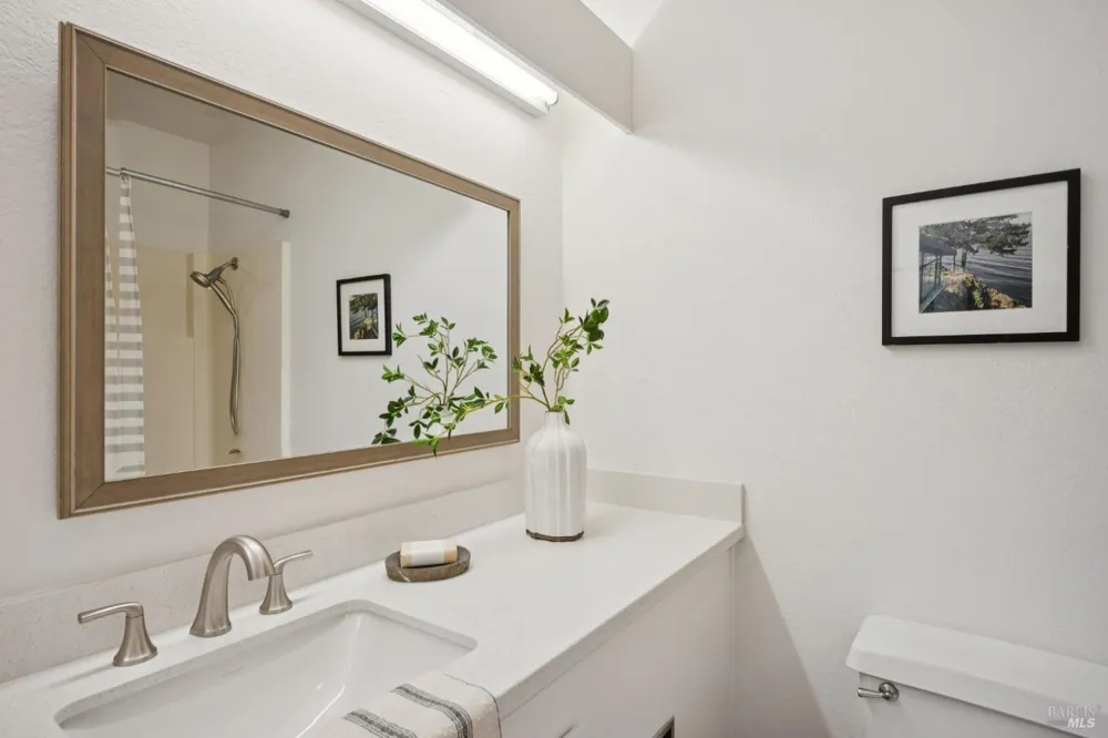 649 Via Casitas Greenbrae, CA 94904