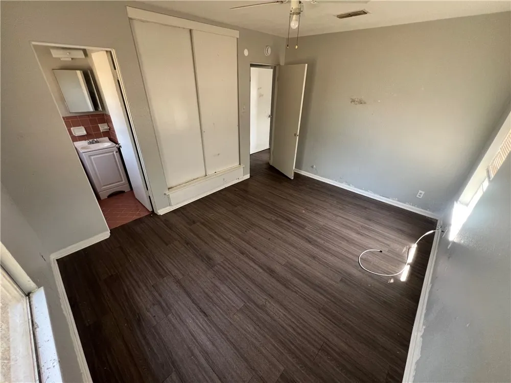 4913 Franklin Drive Corpus Christi, TX 78415
