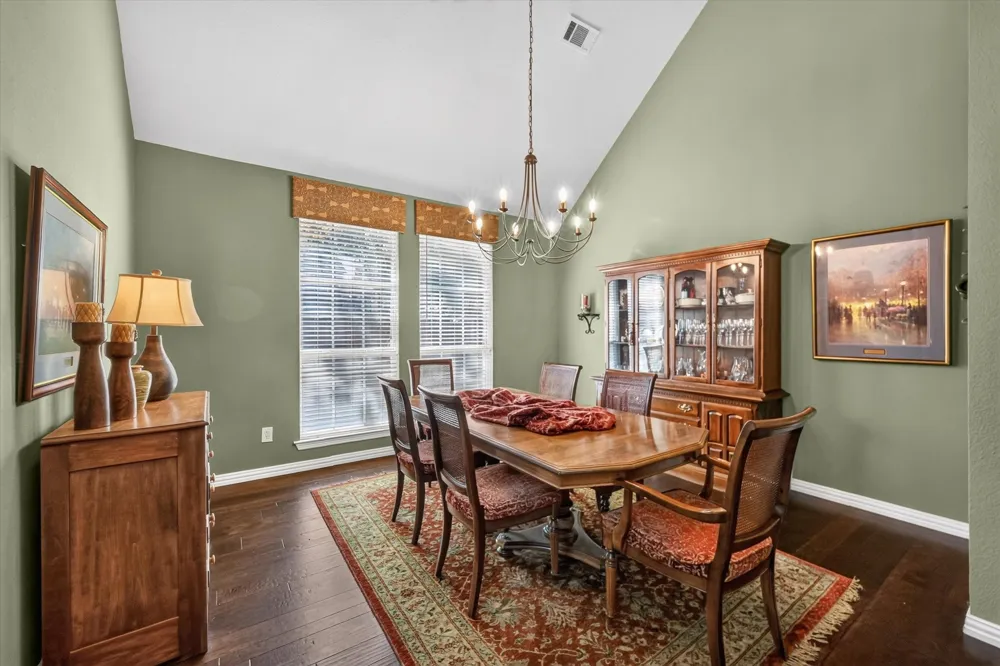 2830 Woodhollow Court Highland Village, TX 75077