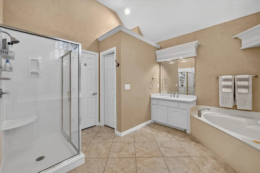 2830 Woodhollow Court Highland Village, TX 75077