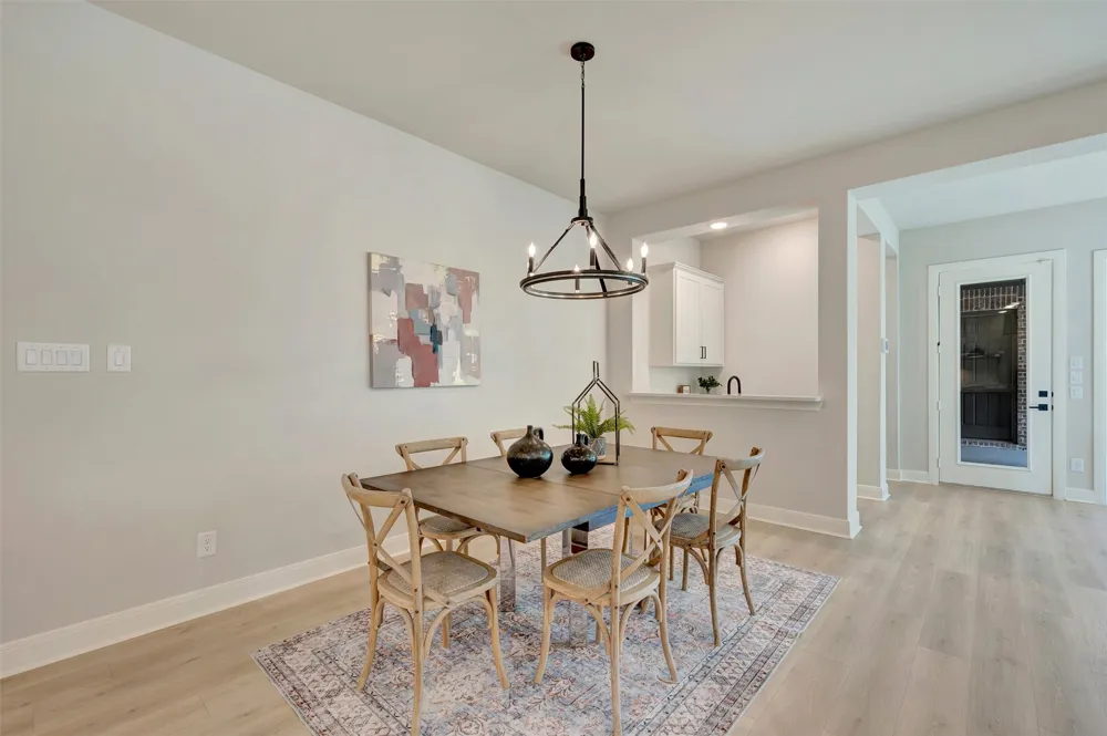2085 Pine Grove Lane Arlington, TX 76005
