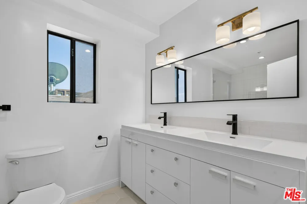 8704 Santa Monica Boulevard West Hollywood, CA 90069
