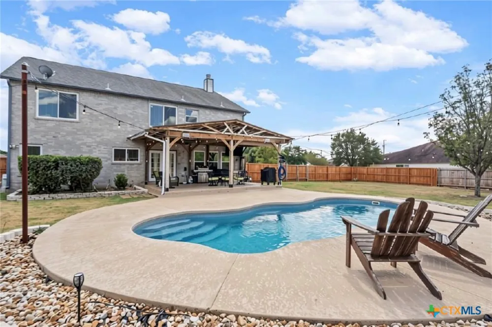 Address Not Shown Kyle, TX 78640