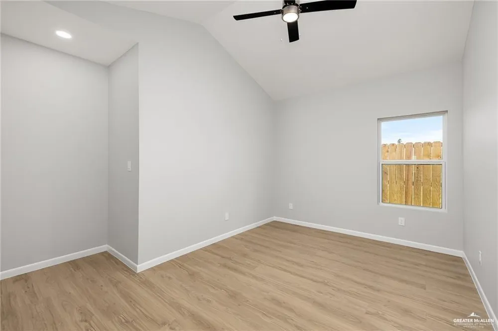2700 Mockingbird Road #1 Weslaco, TX 78596
