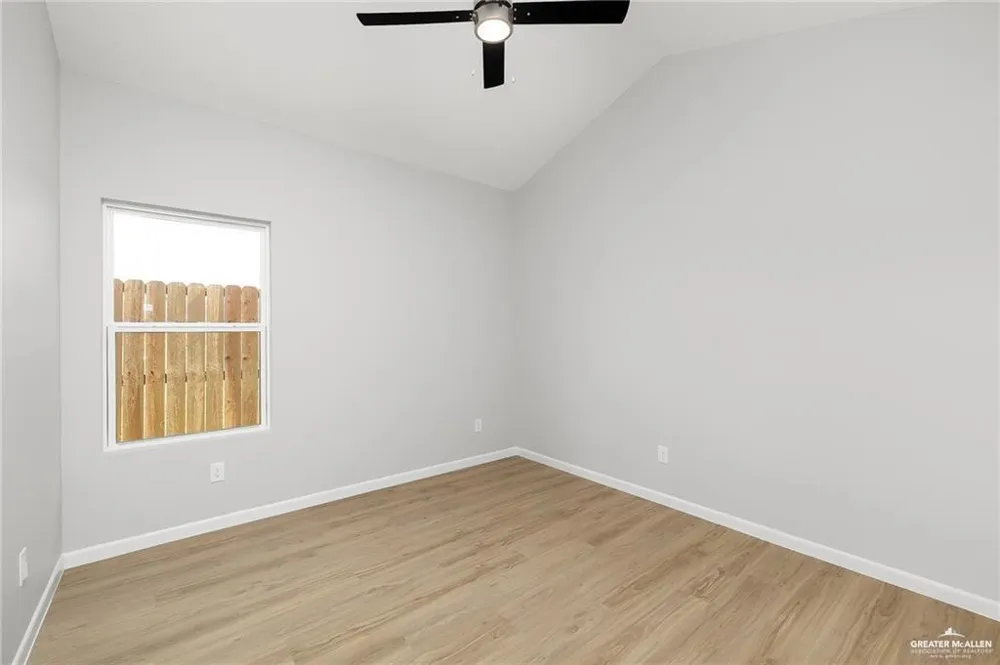 2700 Mockingbird Road #1 Weslaco, TX 78596