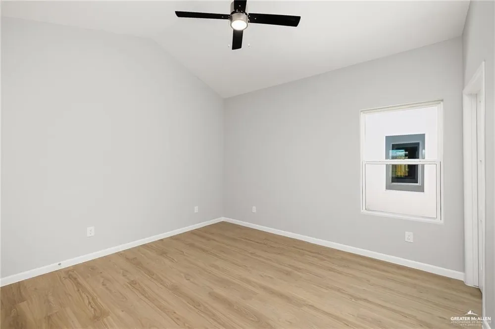 2700 Mockingbird Road #1 Weslaco, TX 78596