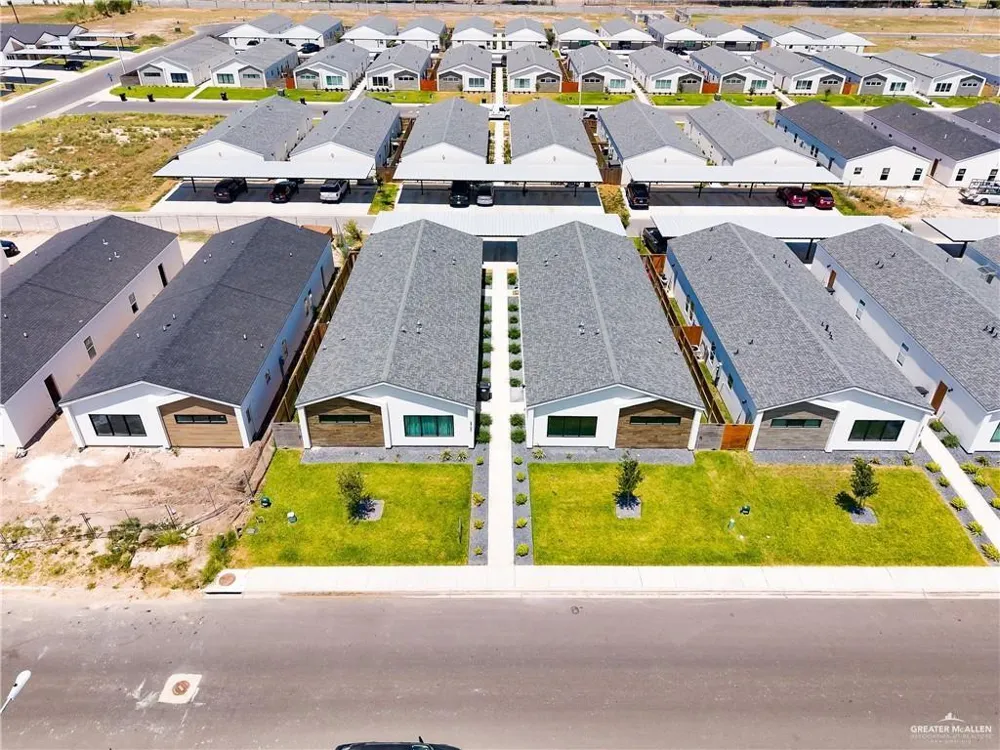 2700 Mockingbird Road #1 Weslaco, TX 78596