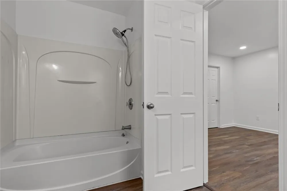 2122 Meadow Peak Road Duluth, GA 30097