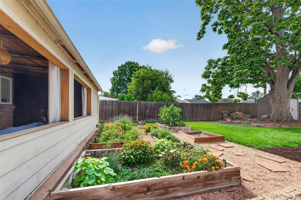 825 S Decatur Street Denver, CO 80219
