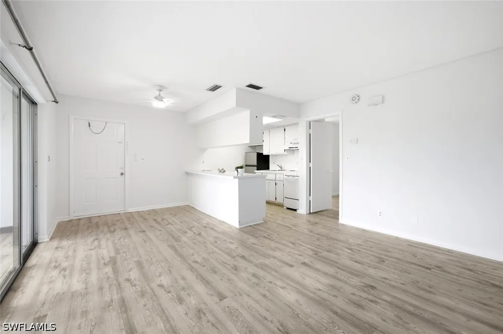 Bob O Link Court #11B Naples, FL 34105