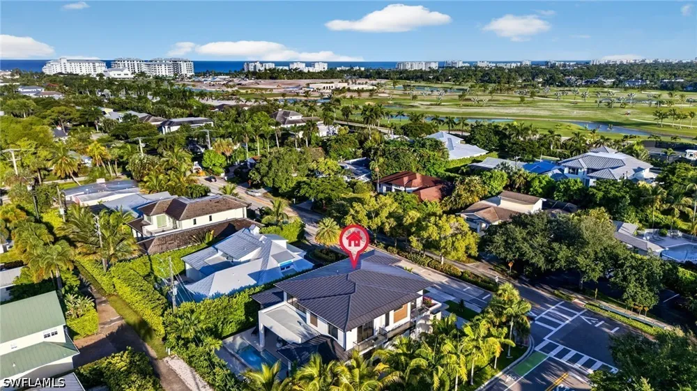 7TH AVENUE Naples, FL 34102
