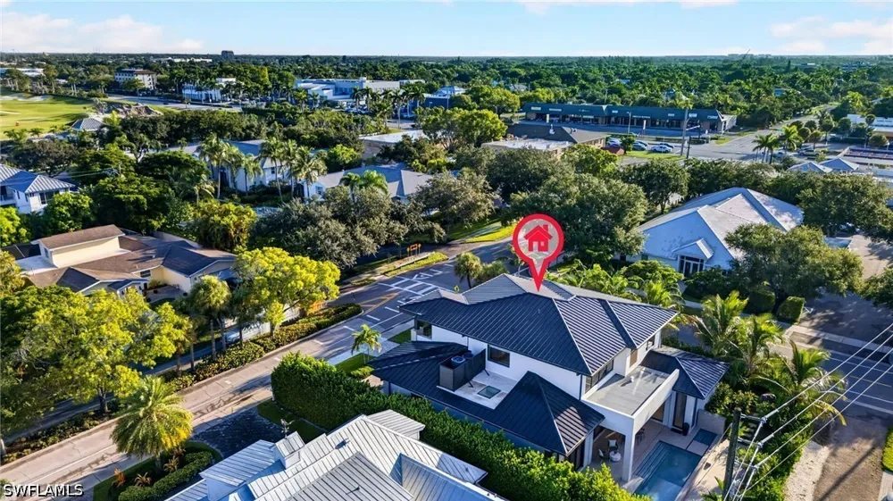 7TH AVENUE Naples, FL 34102