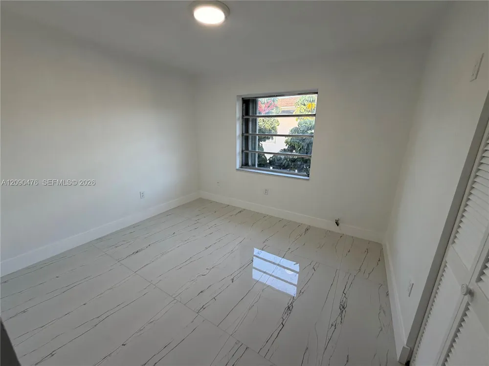 1760 W 42nd St #1760 Hialeah, FL 33012