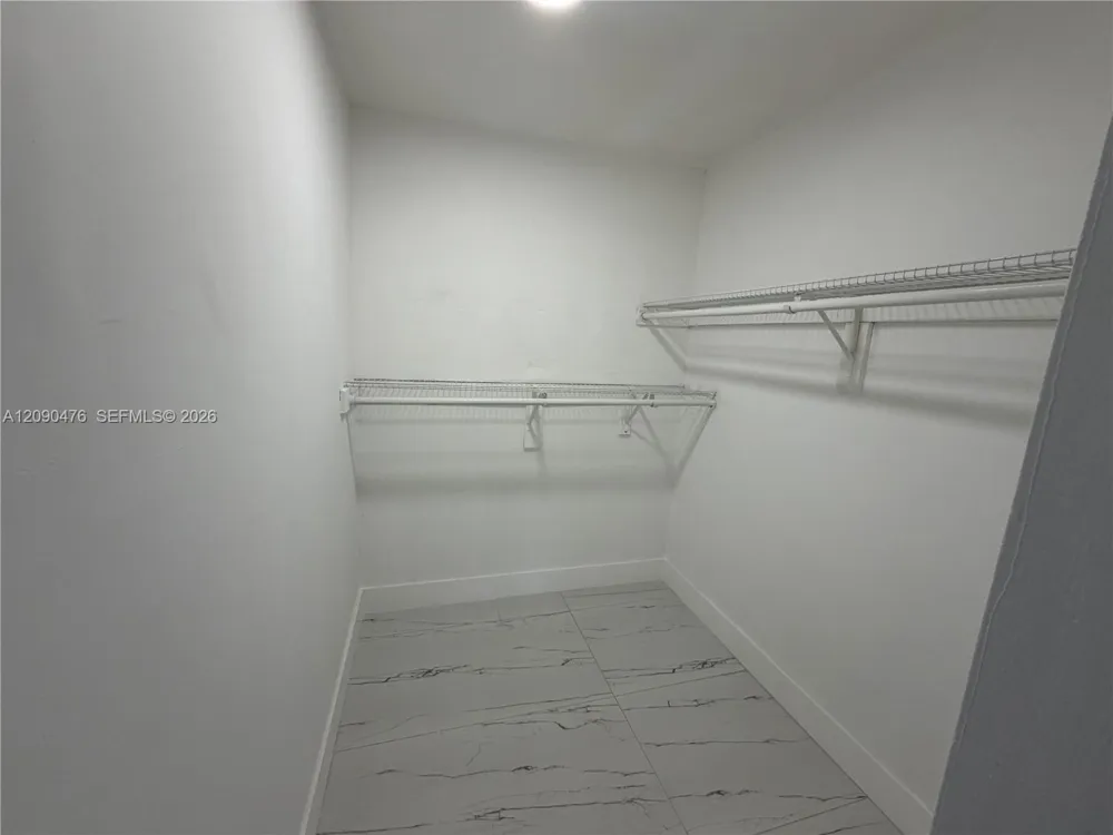 1760 W 42nd St #1760 Hialeah, FL 33012