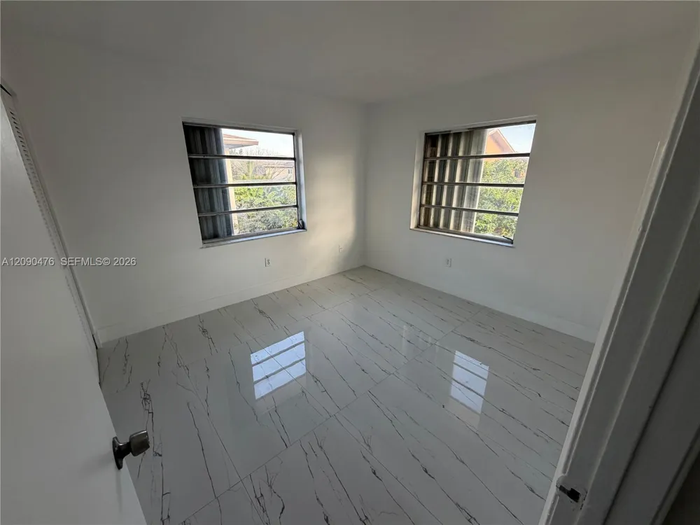 1760 W 42nd St #1760 Hialeah, FL 33012