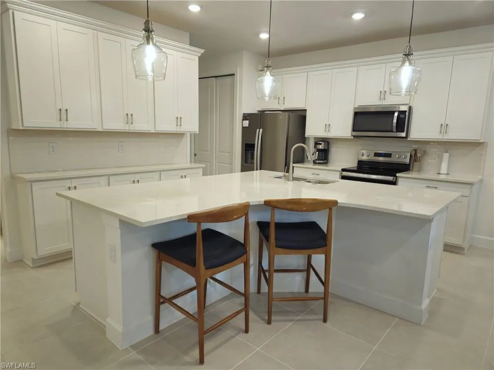 Address Not Shown Naples, FL 34119