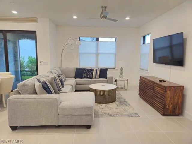 Address Not Shown Naples, FL 34119