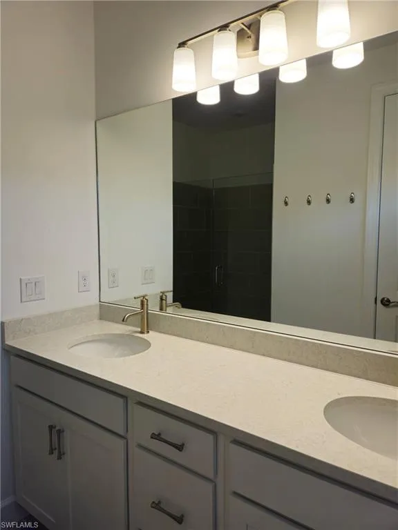 Address Not Shown Naples, FL 34119