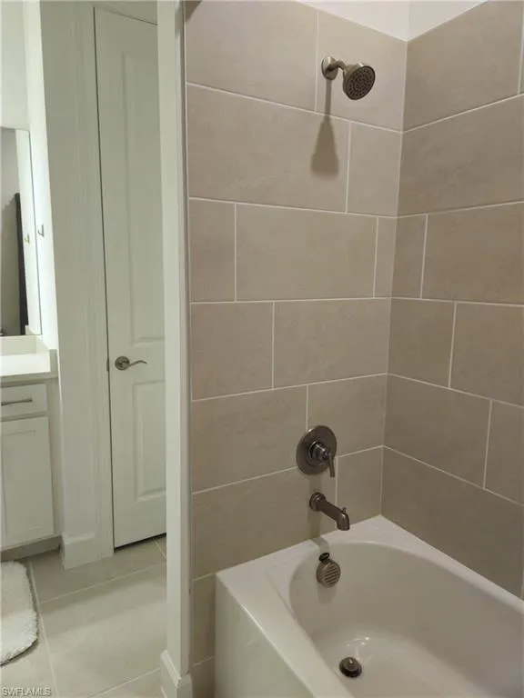 Address Not Shown Naples, FL 34119