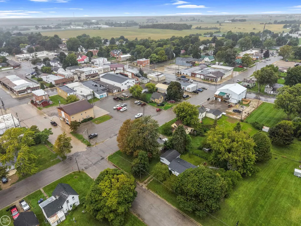 2547 Maple Street Deckerville Village, MI 48427