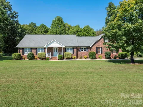 2434 Plantation Road NW