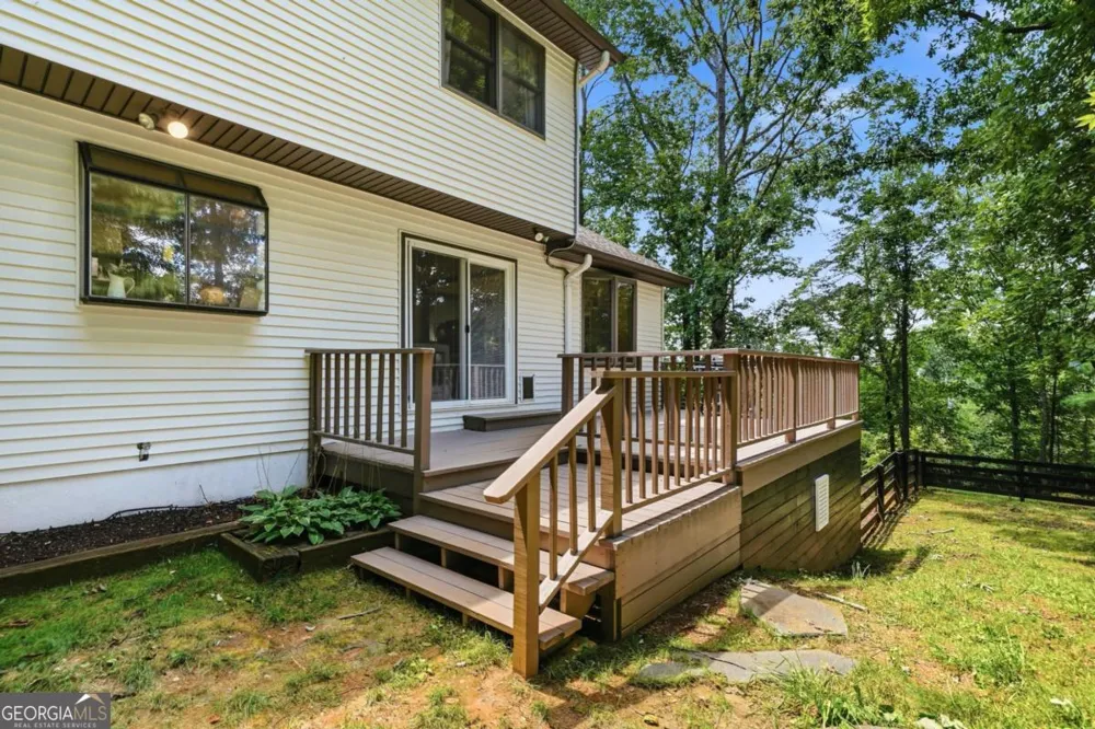 290 Sharptop Ridge RD Jasper, GA 30143