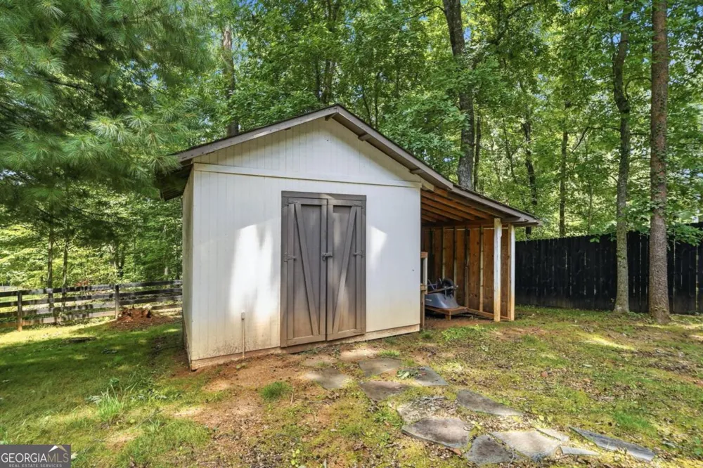 290 Sharptop Ridge RD Jasper, GA 30143