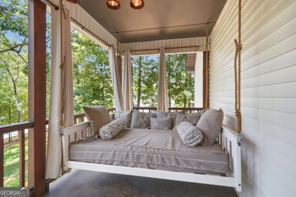 290 Sharptop Ridge RD Jasper, GA 30143