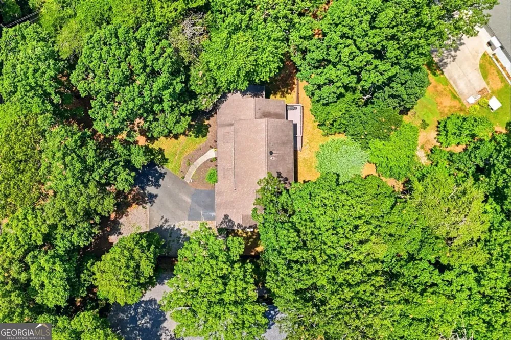 290 Sharptop Ridge RD Jasper, GA 30143