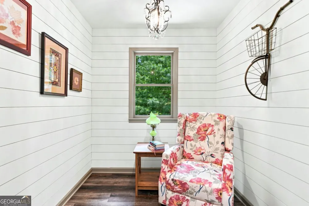 290 Sharptop Ridge RD Jasper, GA 30143