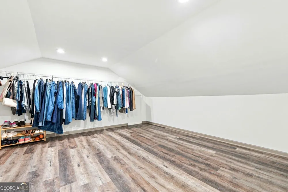 290 Sharptop Ridge RD Jasper, GA 30143