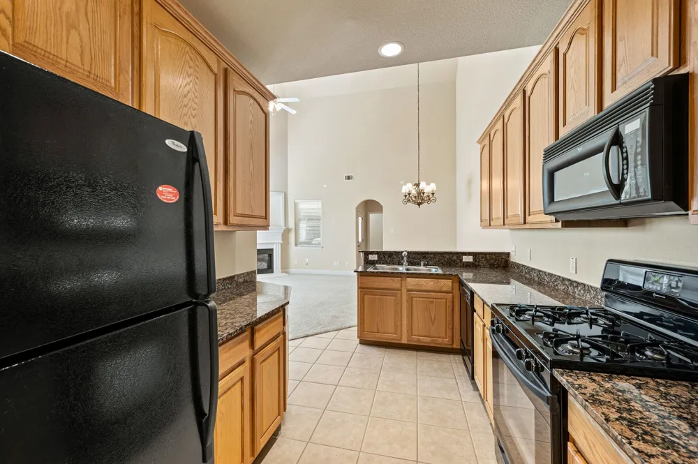614 Rosemead Drive Euless, TX 76039