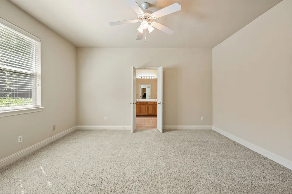 614 Rosemead Drive Euless, TX 76039