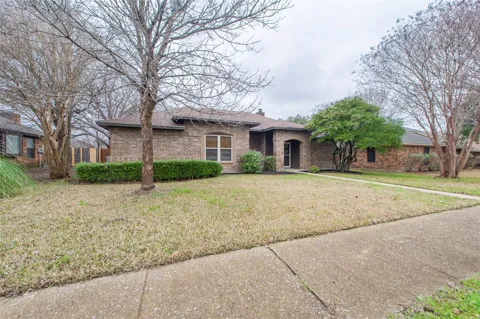 2901 Hampshire Drive