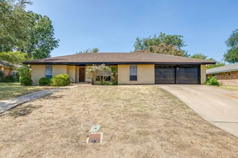 6528 Winifred Drive