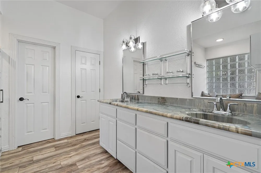 2111 Civet Trail Harker Heights, TX 76548